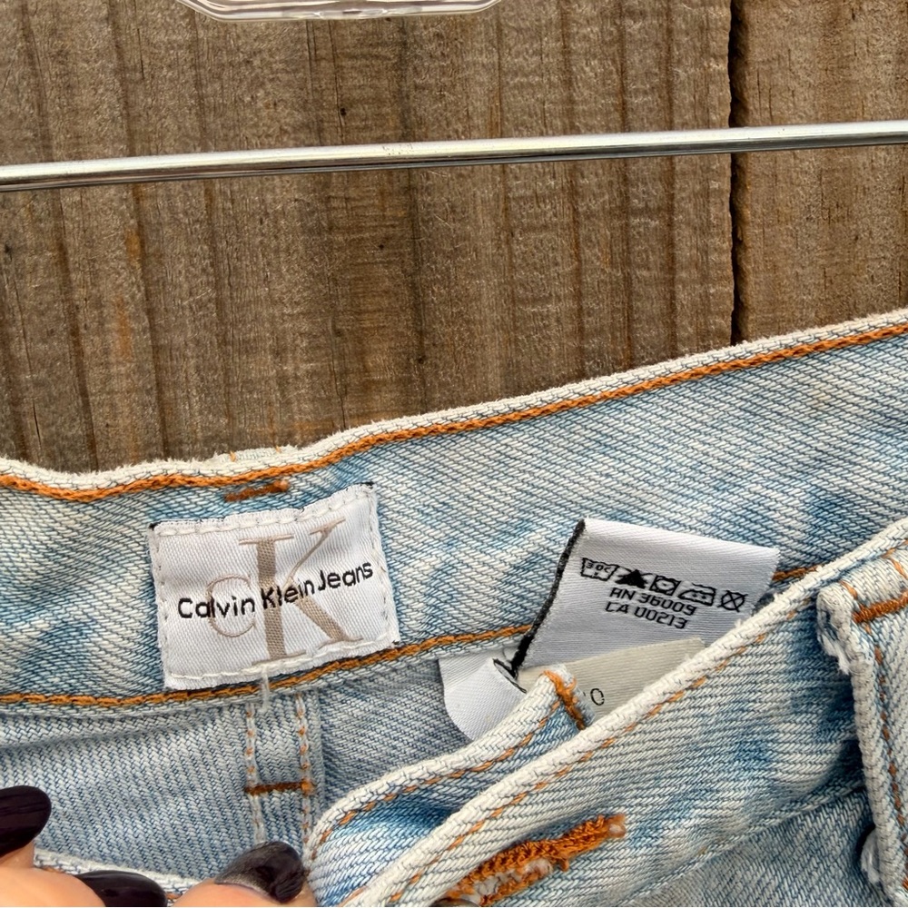 Vintage Calvin Klein Jeans Light Blue Jean Shorts Size 10 - Picture 7 of 11